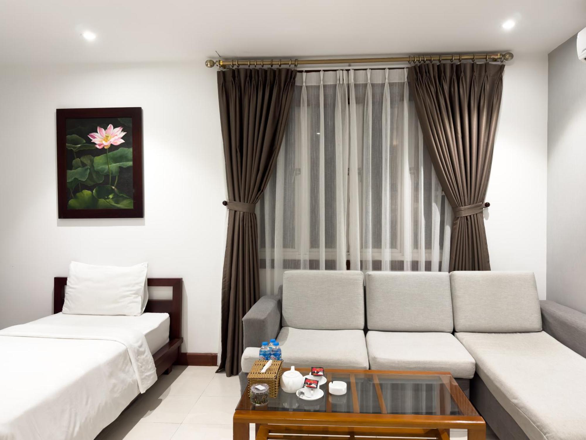 Hoang Yen Hotel - Phu My Hung Ho Chi Minh City Exterior photo