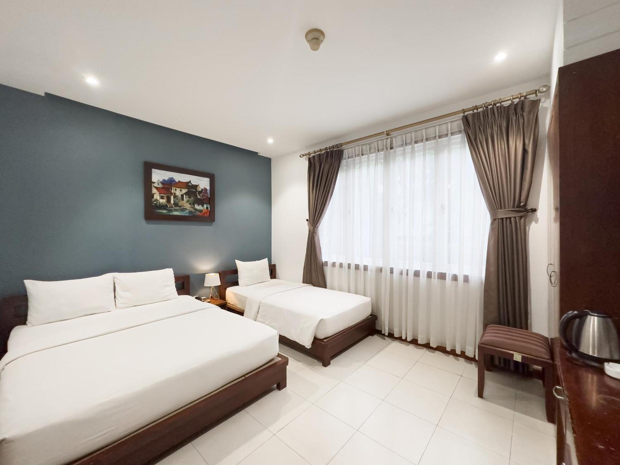Hoang Yen Hotel - Phu My Hung Ho Chi Minh City Exterior photo