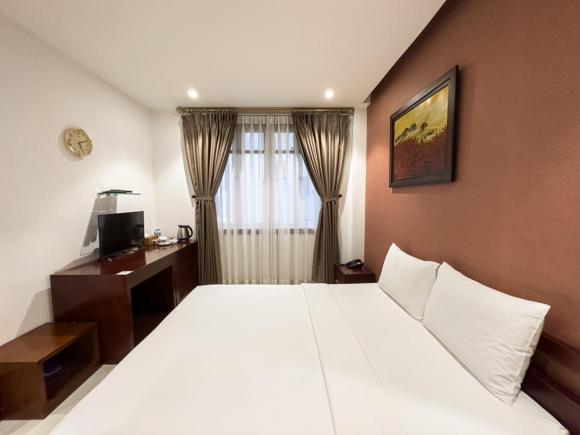 Hoang Yen Hotel - Phu My Hung Ho Chi Minh City Exterior photo