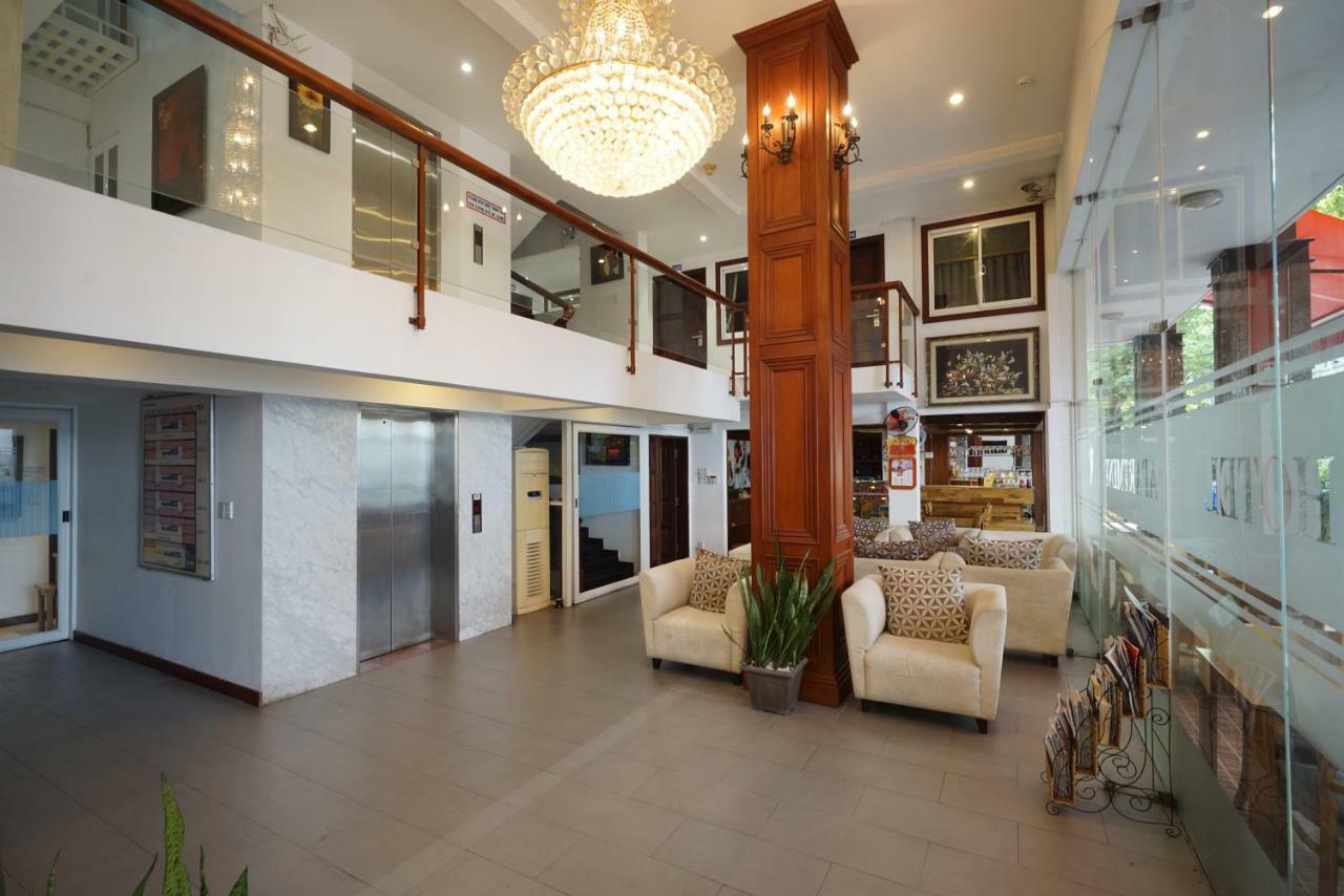 Hoang Yen Hotel - Phu My Hung Ho Chi Minh City Exterior photo